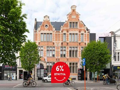 4 lofts, 4 appartementen en 2 woningen