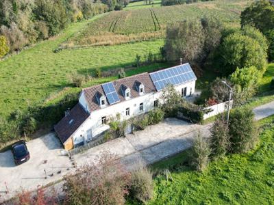 Agréable fermette dans un cadre bucolique