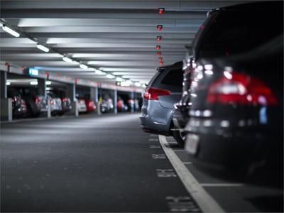 Parkeerplaats te koop De Panne