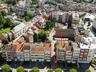 Project met veel potentieel gelegen vlakbij het Dumonplein