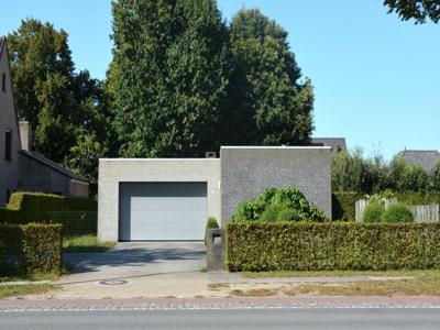 Unieke laagbouw villa met grote groene tuin op 1.452m²