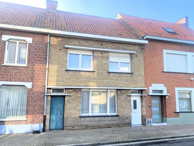 Woning met zonnige tuin op ideale locatie