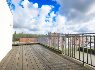 86m² nieuwe loft + 61m² terras + optionele parkeerplaats