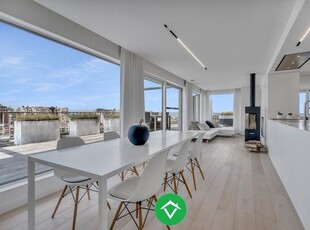 Adembenemende penthouse met panoramische vergezichten te We