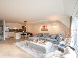 GEMEUBELD - Supergezellige en luxueus ingerichte duplex met