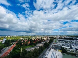 Vlakbij de NAVO, prachtig penthouse met groot terras!