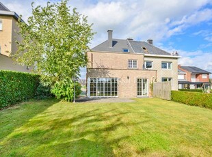 3-gevel villa // 5 slaapkamers // ZUID georiënteerde tuin