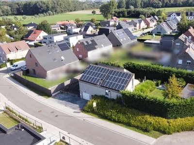 Energiezuinige woning met 3 slaapkamers & prachtige tuin ...