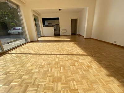 Studio te koop centrum kortrijk (gereserveerd)