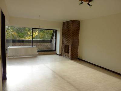 APPARTEMENT MET VEEL LICHT