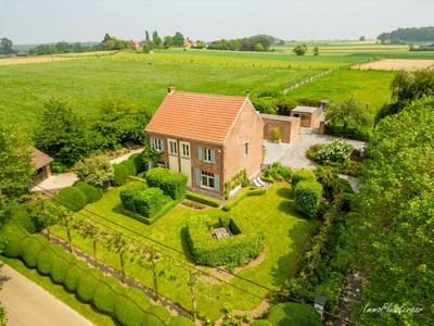 Charmante pastorijwoning op ca 2,5 ha