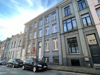 Duplexappartement met 1 slaapkamer & terras in centrum Aalst