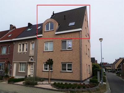 Gezellig dakappartement met 3 slpks, terras en garage!