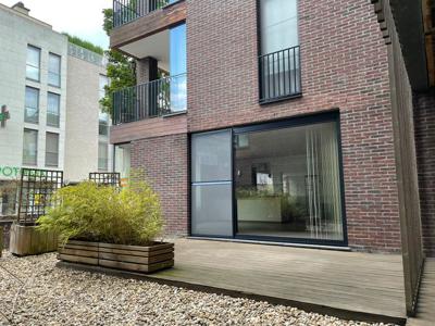 Groot drie slaapkamer appartement - prima ligging