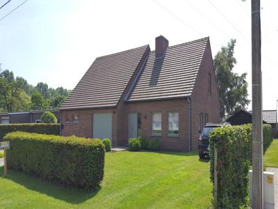 Landelijk gelegen woning te Lievegem.