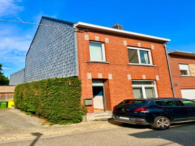 Moderne woning met 4 slaapkamers vlakbij Kortenberg station.