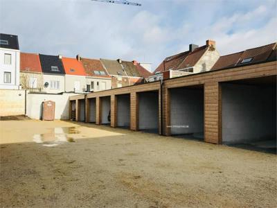 Nieuwbouw garage te huur in Gent