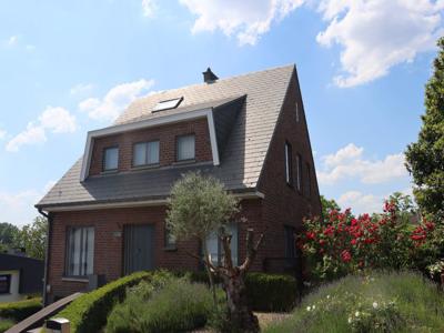 Villa is rustige en groene omgeving