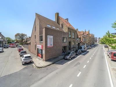 Woning met 5 slaapkamers, 2 badkamers en tuin te huur in Veu