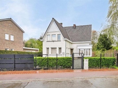 Graaf van hoornestraat 18, 9850 Nevele