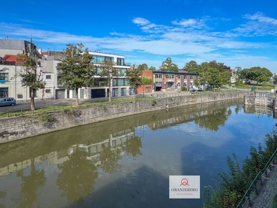 Prachtig appartement met 2 ruime terrassen met uniek zich...