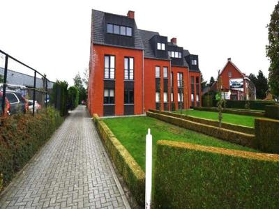 Steenweg op ravels 104, Oud-Turnhout