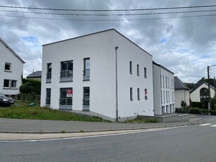 Appartement met 2 slaapkamers in het hart van Vaux-Sur-Sûre