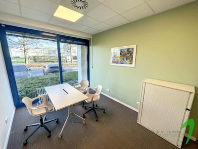 Regus kantoorruimte - 12 m2 - langsheen de E17 tussen Gent e