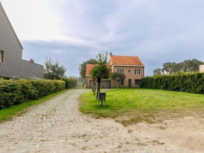 Bevelse steenweg 21, 2270 Herenthout