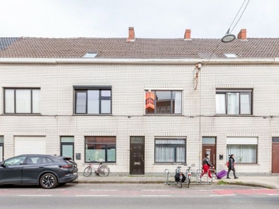 Brugsesteenweg 298, 9000 Mariakerke, Gent