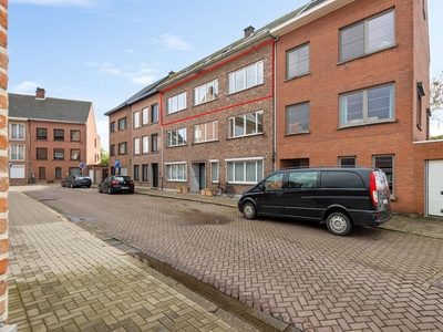 Gerenoveerd appartement met 3 slaapkamers in Lier