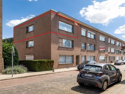 Appartement met 2 slaapkamers en garagebox.