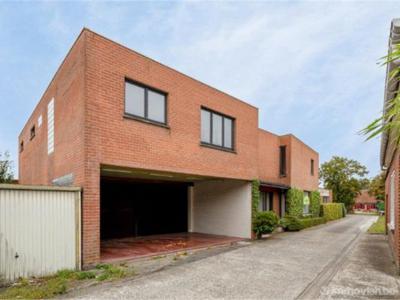 Beversesteenweg 249A, 8800 Roeselare