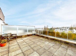 MARCEL THIRY- PENTHOUSE 1CH +/- 75M2 AVEC TERRASSE ET GARAGE