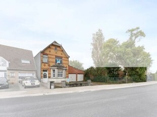 Renovatieproject op een prachtige residentiële ligging te B