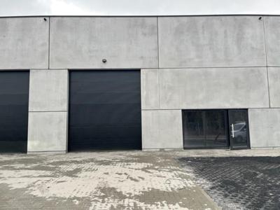 Te huur KMO unit 216 m² in Gembloux