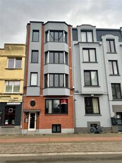 Gelijkvloers appartement aan het groene Kroonplein.