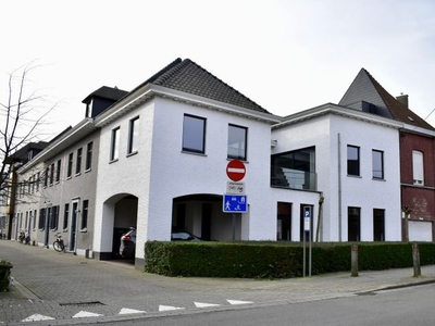 Unieke ééngezinswoning te huur (Overleie, Kortrijk)