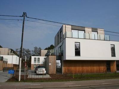 Zeer energie zuinig appartement - 1 slaapkamer en 2 garages