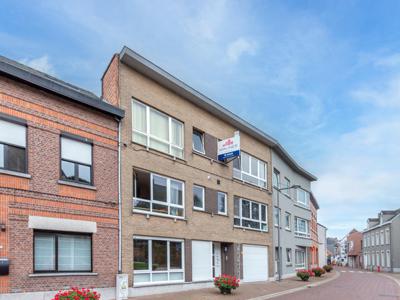 Centraal gelegen 1 slaapkamer appartement met garagebox