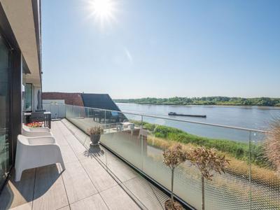 Unieke penthouse met frontaal Scheldezicht en 2 terassen