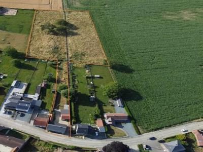 Landelijk gelegen woning op een perceel van 7891m².