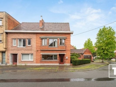 Ruime, centraal gelegen woning met tuin!