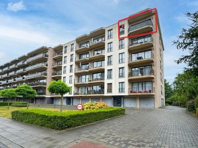 Appartement met 2 terrassen en garagebox