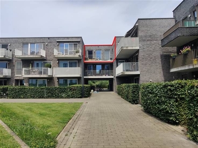 Appartement met 2 slaapkamers en terras