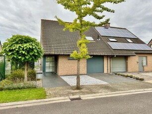 Instapklare/energiezuinige woning, 3 slpkrs, garage en tuin