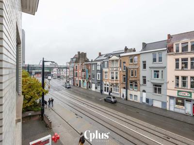 Appartement nabij Sint-Pietersstation - Te huur