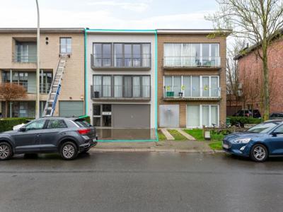 Appartementsgebouw te koop Aartselaar