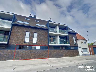 Gelijkvloers appartement op rustige ligging