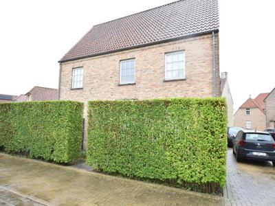 Moderne en aangename woning gelegen nabij het centrum van Kn